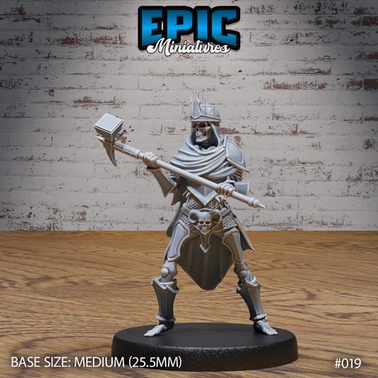 Skeleton Army Commander w/ Hammer