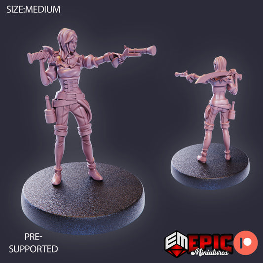 Pirate Female Gunner