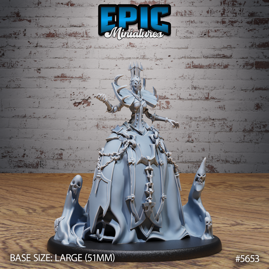 Construct Queen 1